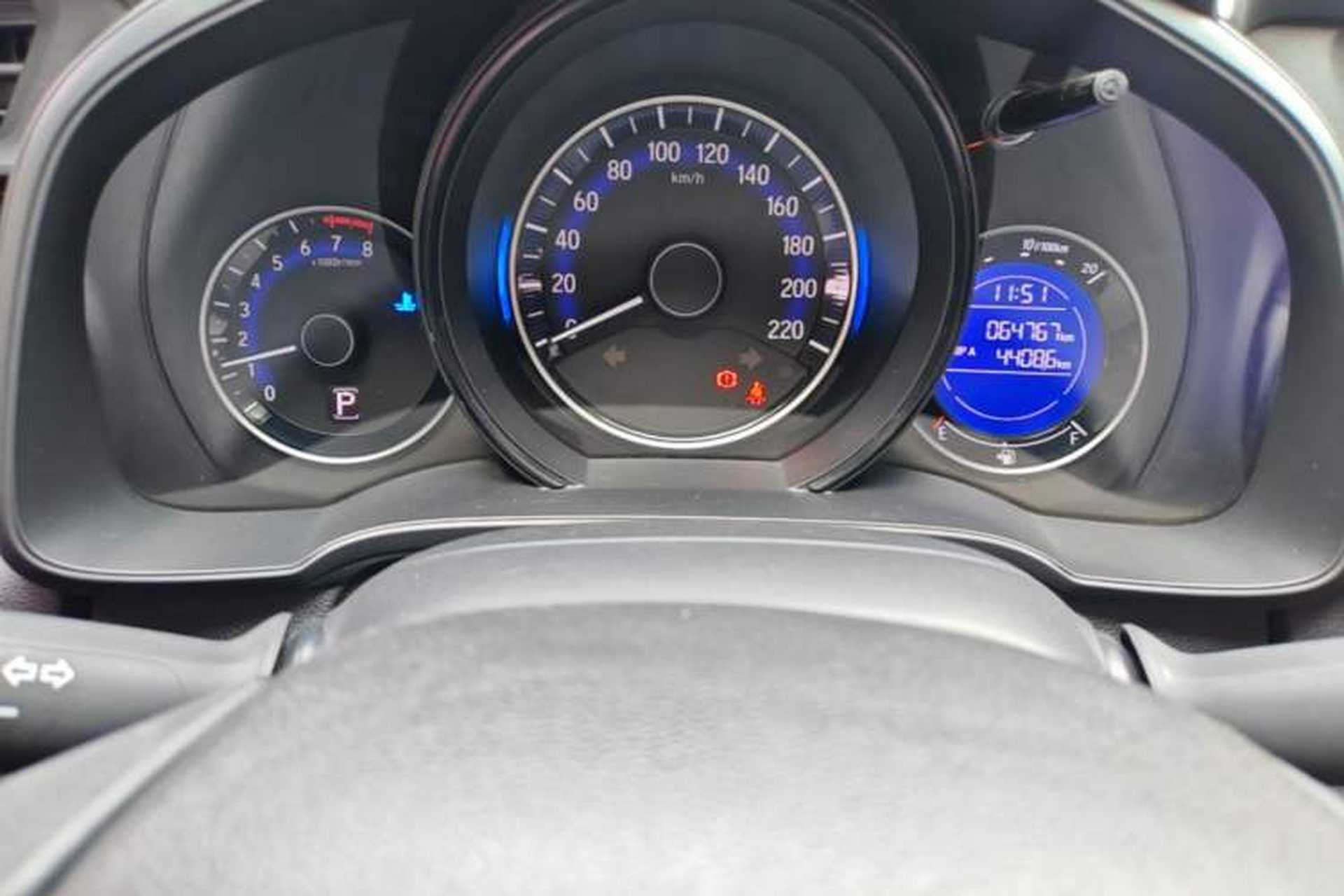 Used Honda Fit 2016 1.5L LXS CVT Comfort Sunroof Version Instrument Cluster