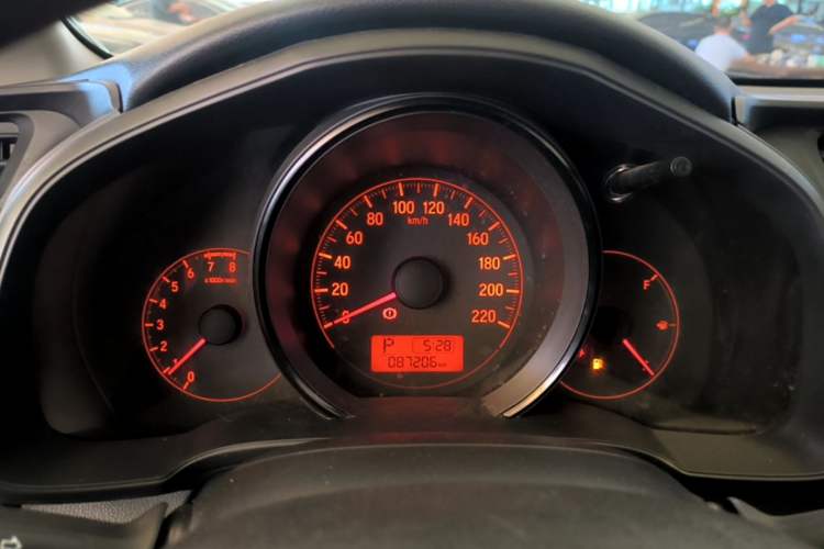 Used Honda Fit 2016 1.5L LX CVT Comfort Model Instrument Cluster