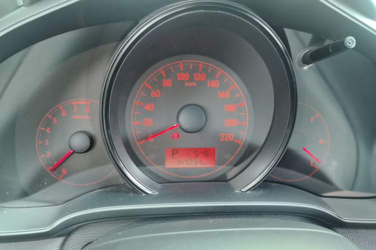 Used Honda Fit 2016 1.5L LX CVT Comfort Model Instrument Cluster