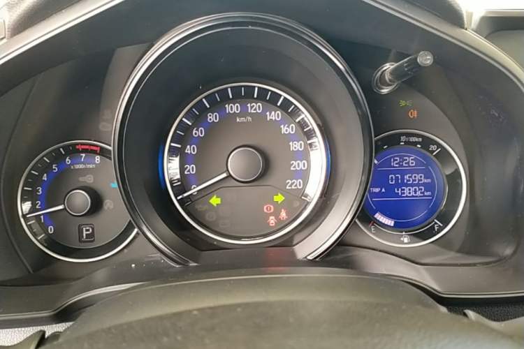 Used Honda Fit 2016 1.5L LXS CVT Comfort Sunroof Version Instrument Cluster
