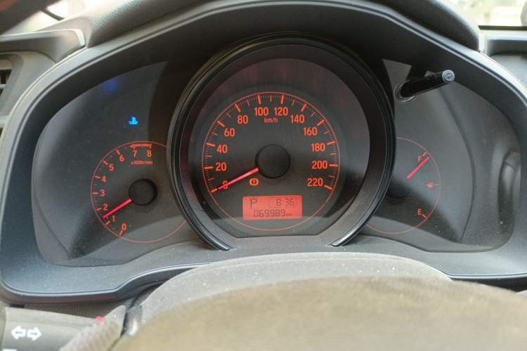 Used Honda Fit 2016 1.5L LX CVT Comfort Model Instrument Cluster
