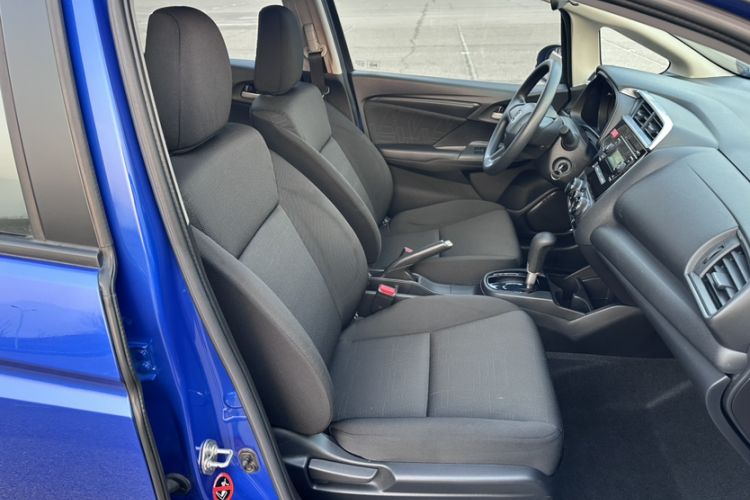 Used Honda Fit 2016 1.5L LX CVT Comfort Model Interior 1