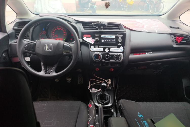 Used Honda Fit 2016 1.5L LX Manual Comfort Model Interior 2