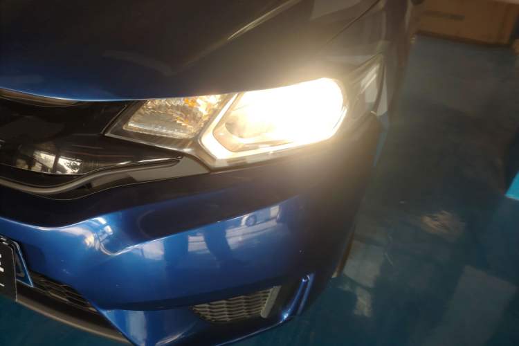 Used Honda Fit 2016 1.5L LX CVT Comfort Model Left Front Headlight