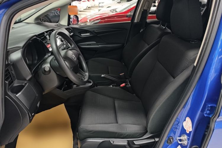 Used Honda Fit 2016 1.5L LXS CVT Comfort Sunroof Version Left Front Seat