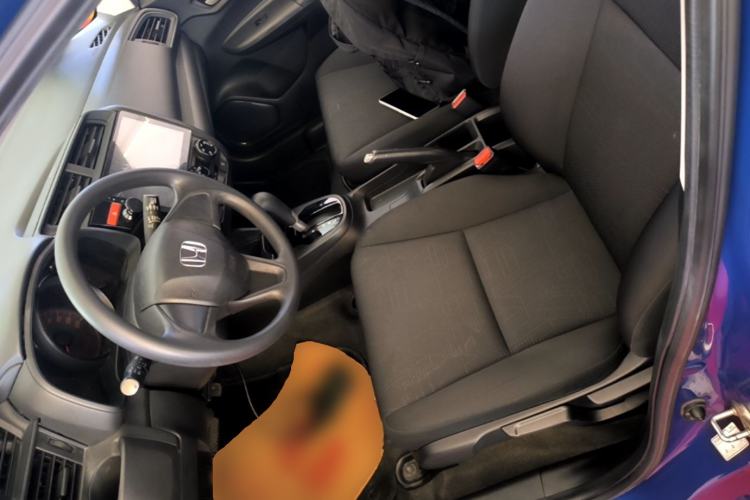 Used Honda Fit 2016 1.5L LX CVT Comfort Model Left Front Seat
