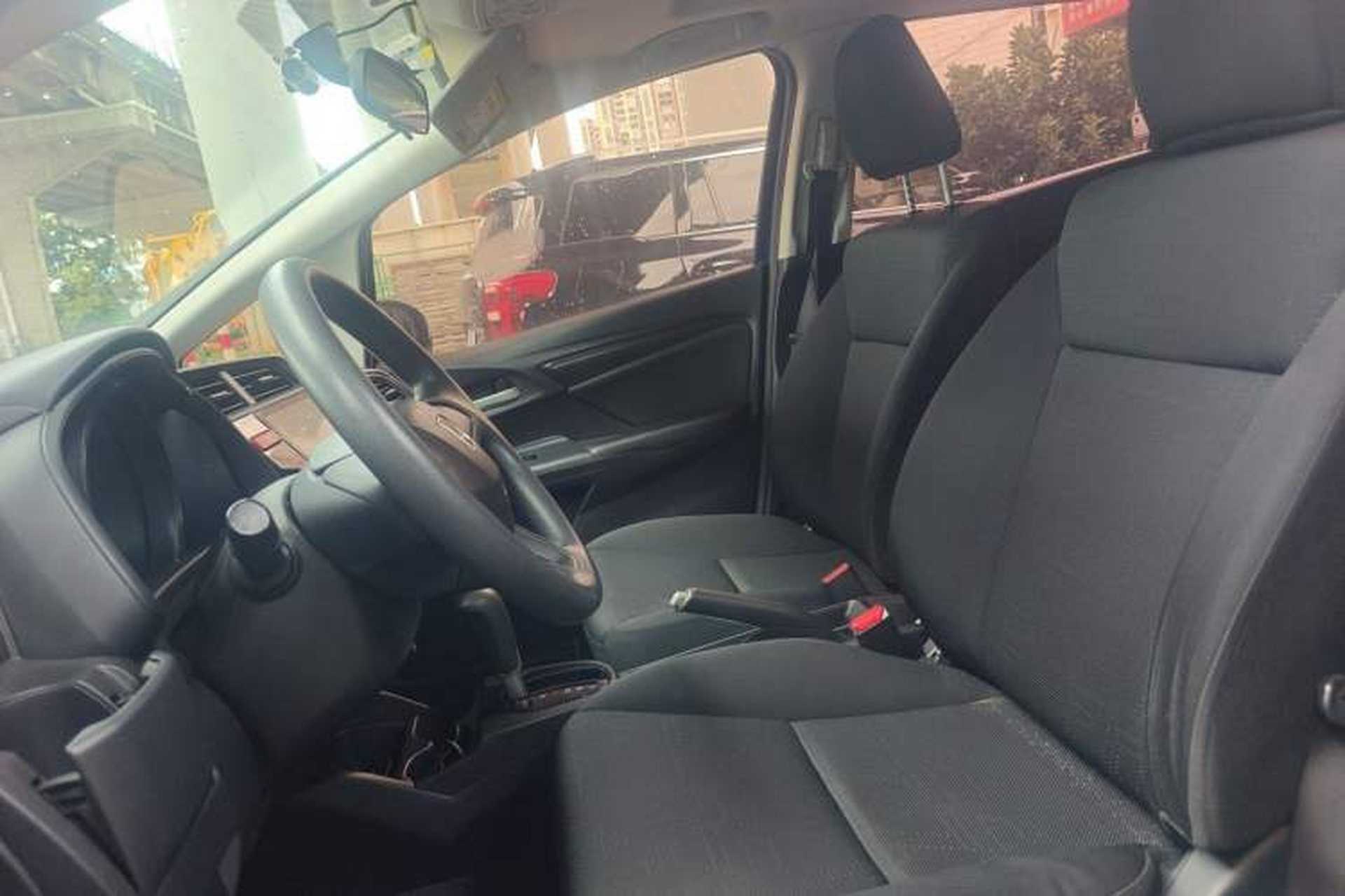 Used Honda Fit 2016 1.5L LXS CVT Comfort Sunroof Version Left Front Seat