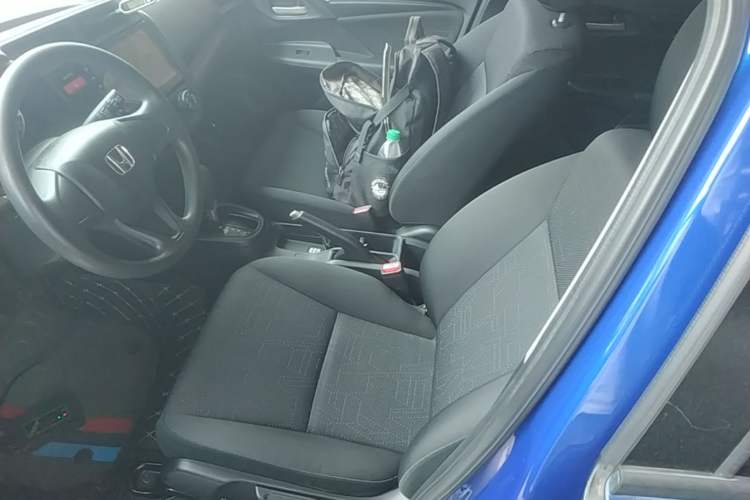 Used Honda Fit 2016 1.5L LXS CVT Comfort Sunroof Version Left Front Seat