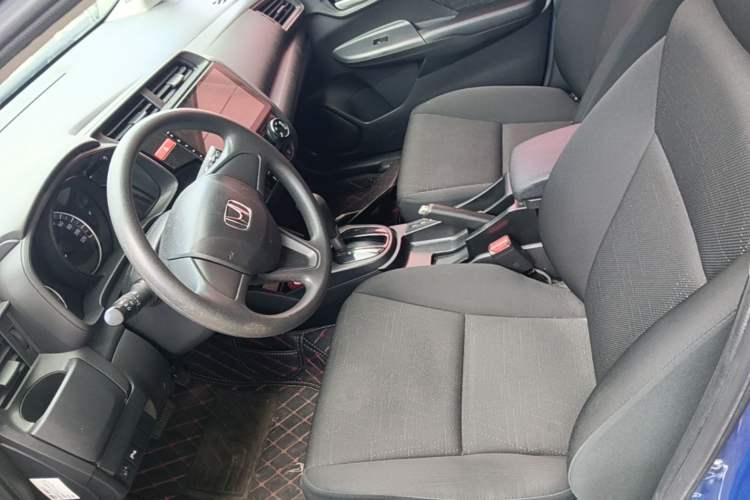Used Honda Fit 2016 1.5L LXS CVT Comfort Sunroof Version Left Front Seat