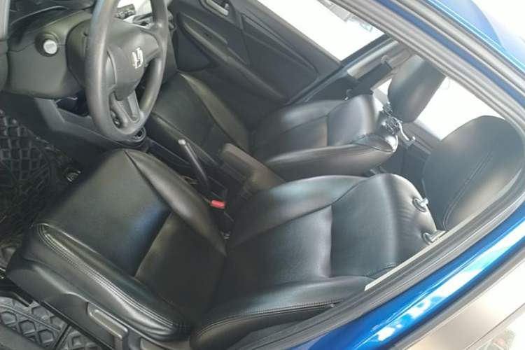 Used Honda Fit 2016 1.5L LXS CVT Comfort Sunroof Version Left Front Seat