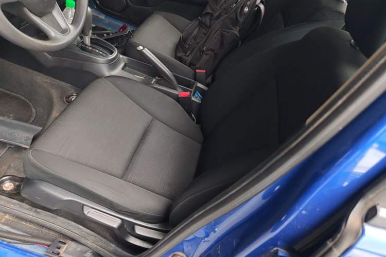 Used Honda Fit 2016 1.5L LXS CVT Comfort Sunroof Version Left Front Seat