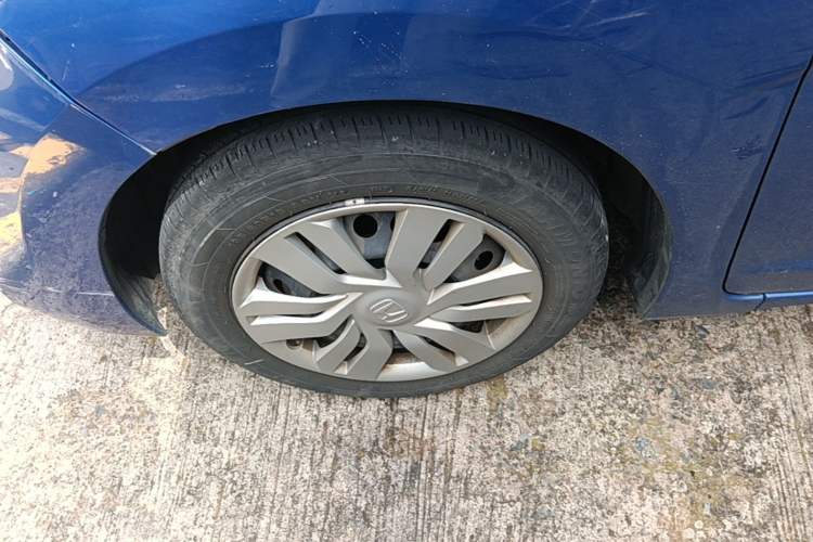 Used Honda Fit 2016 1.5L LXS CVT Comfort Sunroof Version Left Front Wheel Hub