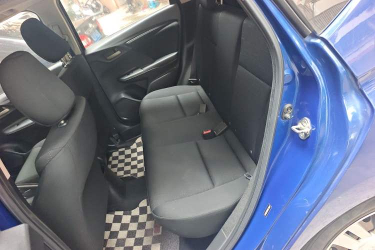 Used Honda Fit 2016 1.5L LXS CVT Comfort Sunroof Version Left Rear Seat