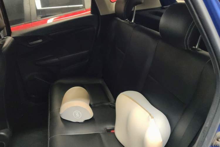 Used Honda Fit 2016 1.5L LXS CVT Comfort Sunroof Version Left Rear Seat