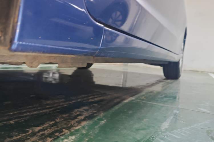 Used Honda Fit 2016 1.5L LX CVT Comfort Model Left Side Sill