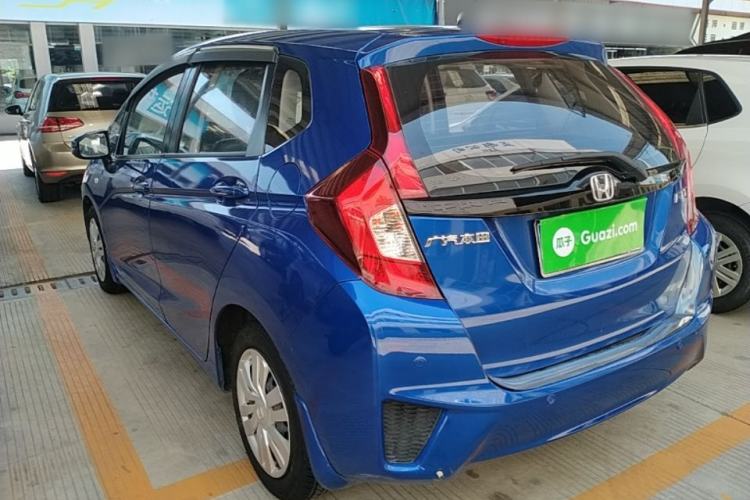 Used Honda Fit 2016 1.5L LXS CVT Comfort Sunroof Version Rear Left 45 Deg