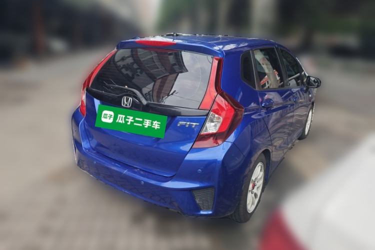 Used Honda Fit 2016 1.5L LX Manual Comfort Model Rear Right 45 Deg