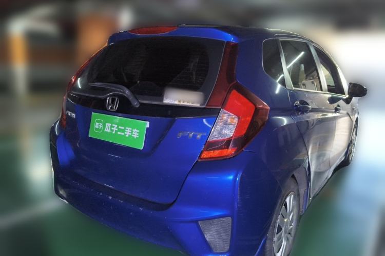 Used Honda Fit 2016 1.5L LX CVT Comfort Model Rear Right 45 Deg
