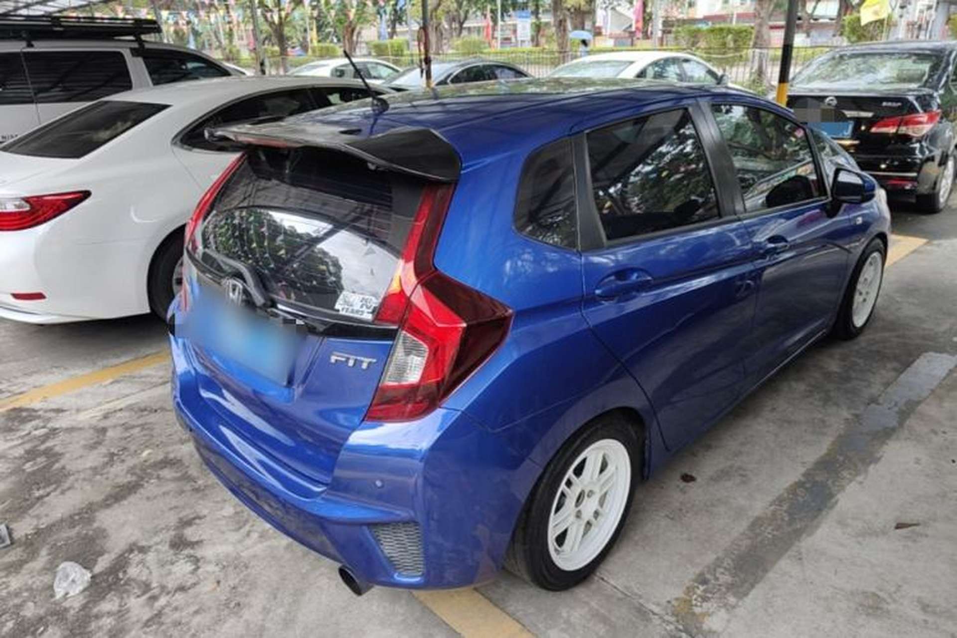 Used Honda Fit 2016 1.5L LXS CVT Comfort Sunroof Version Rear Right 45 Deg