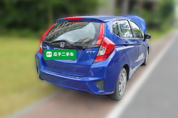 Used Honda Fit 2016 1.5L LX CVT Comfort Model Rear Right 45 Deg
