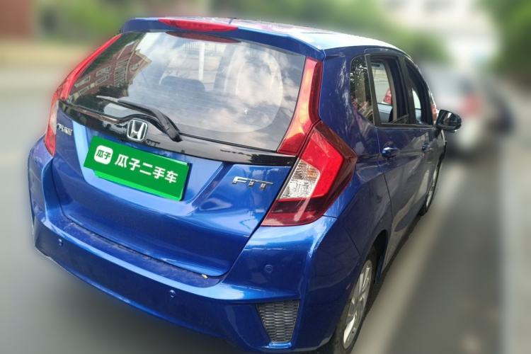 Used Honda Fit 2016 1.5L SES CVT Fashion Sunroof Edition Rear Right 45 Deg