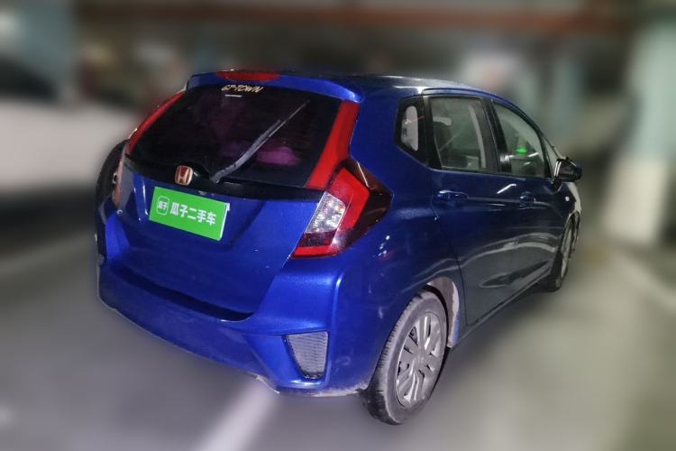 Used Honda Fit 2016 1.5L LX Manual Comfort Model Rear Right 45 Deg