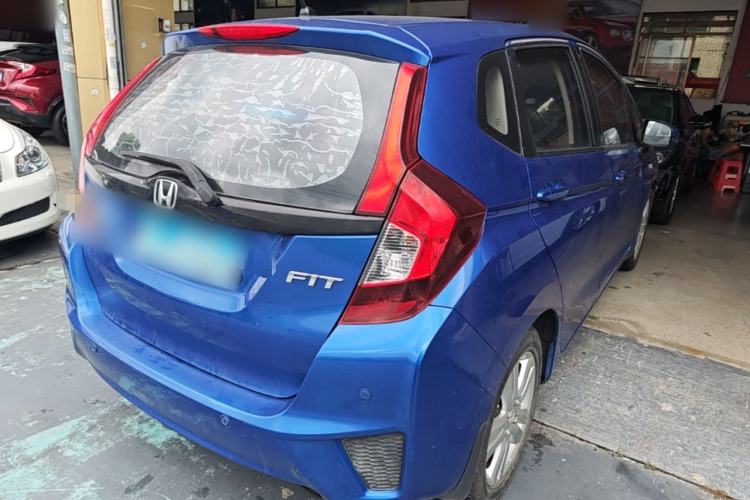 Used Honda Fit 2016 1.5L LXS CVT Comfort Sunroof Version Rear Right 45 Deg