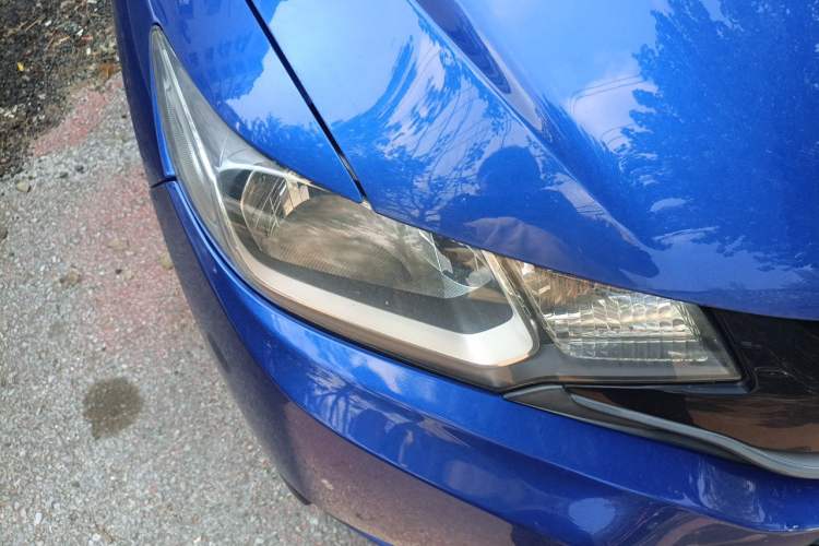 Used Honda Fit 2016 1.5L LX CVT Comfort Model Right Front Headlight
