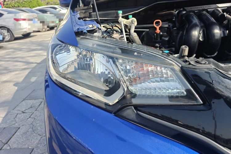 Used Honda Fit 2016 1.5L LX CVT Comfort Model Right Front Headlight