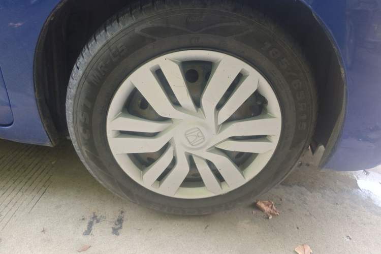 Used Honda Fit 2016 1.5L LXS CVT Comfort Sunroof Version Right Front Wheel Hub