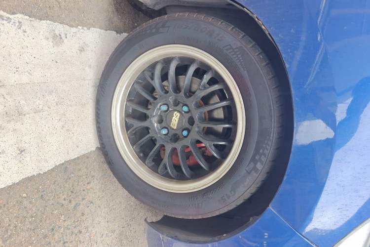 Used Honda Fit 2016 1.5L LX CVT Comfort Model Right Front Wheel Hub