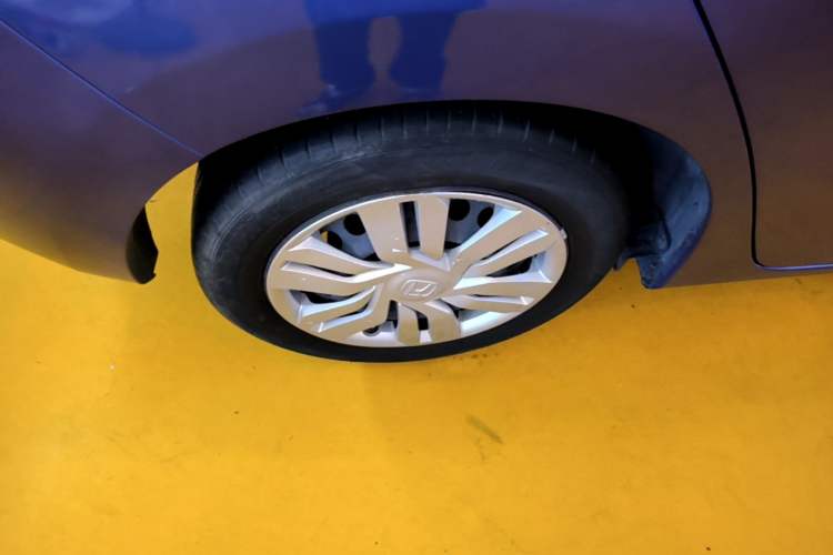 Used Honda Fit 2016 1.5L LX CVT Comfort Model Right Rear Wheel Hub