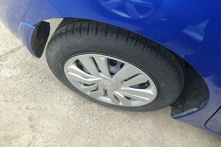 Used Honda Fit 2016 1.5L LX CVT Comfort Model Right Rear Wheel Hub
