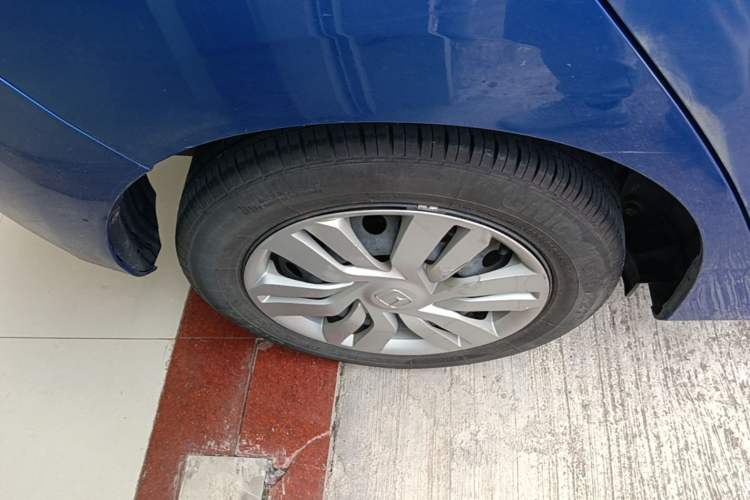 Used Honda Fit 2016 1.5L LXS CVT Comfort Sunroof Version Right Rear Wheel Hub