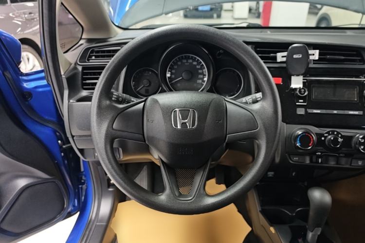 Used Honda Fit 2016 1.5L LXS CVT Comfort Sunroof Version Steering Wheel