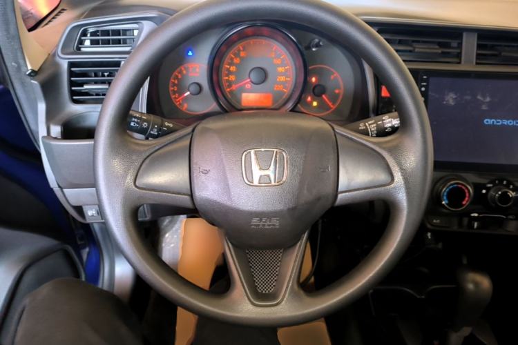 Used Honda Fit 2016 1.5L LX CVT Comfort Model Steering Wheel