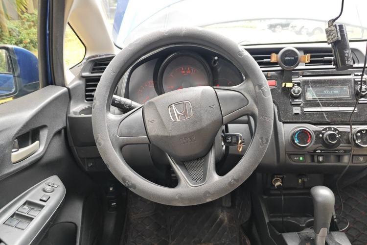 Used Honda Fit 2016 1.5L LX CVT Comfort Model Steering Wheel