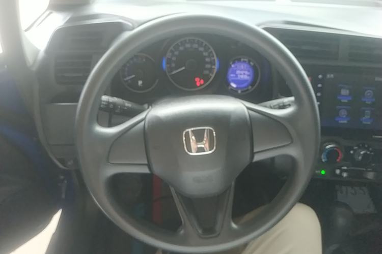 Used Honda Fit 2016 1.5L LXS CVT Comfort Sunroof Version Steering Wheel