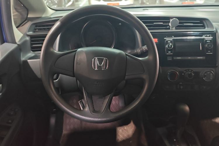Used Honda Fit 2016 1.5L LX CVT Comfort Model Steering Wheel