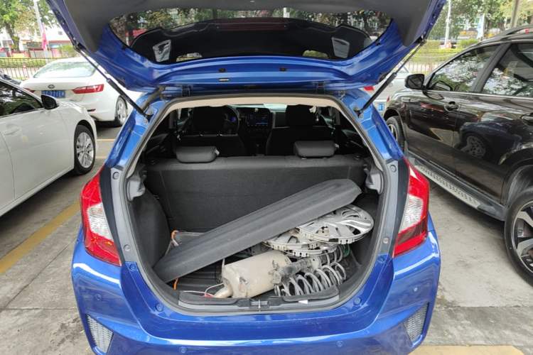 Used Honda Fit 2016 1.5L LXS CVT Comfort Sunroof Version Trunk