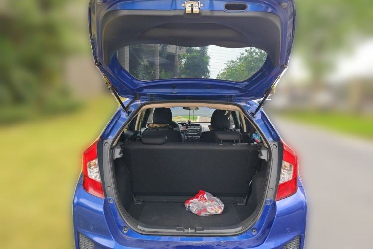 Used Honda Fit 2016 1.5L LX CVT Comfort Model Trunk