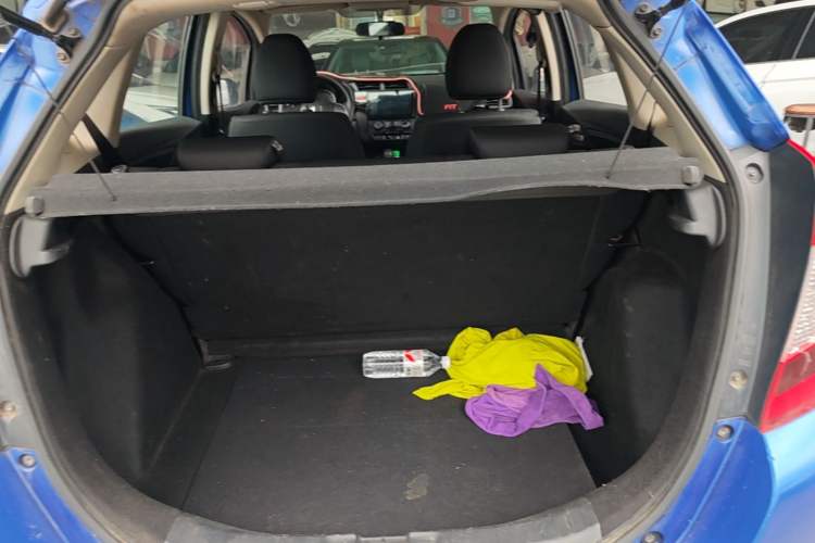 Used Honda Fit 2016 1.5L LXS CVT Comfort Sunroof Version Trunk