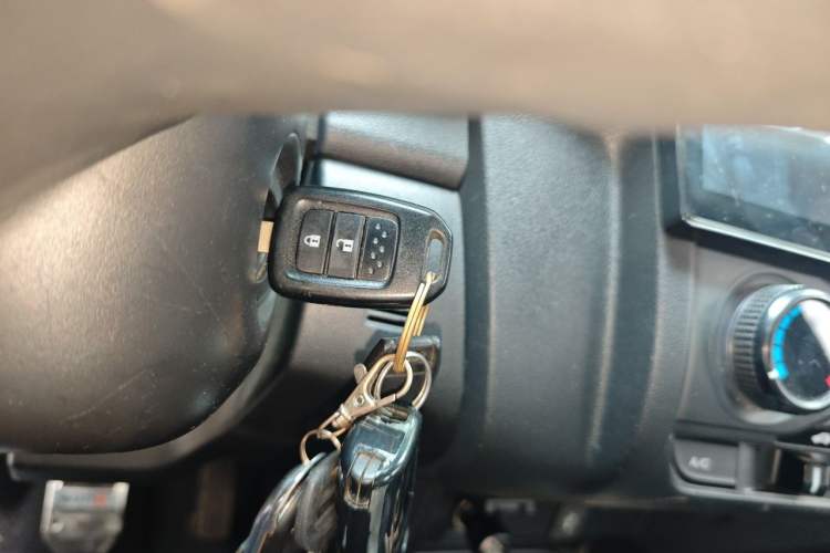 Used Honda Fit 2016 1.5L LX Manual Comfort Model Vehicle Key