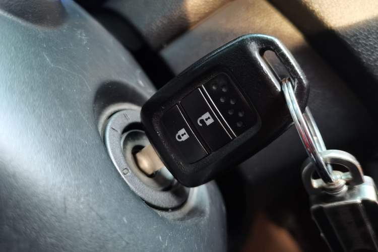 Used Honda Fit 2016 1.5L LXS CVT Comfort Sunroof Version Vehicle Key