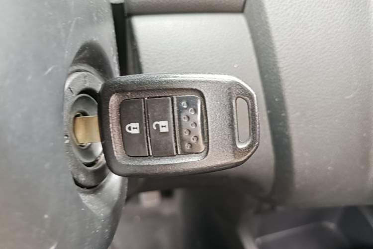 Used Honda Fit 2016 1.5L LXS CVT Comfort Sunroof Version Vehicle Key