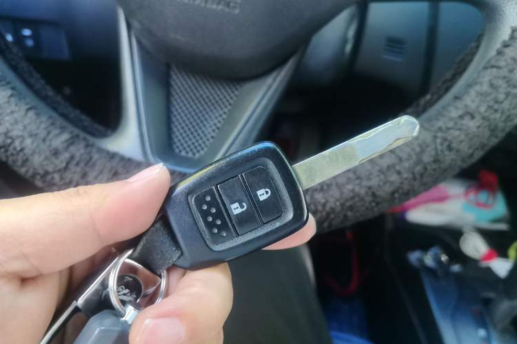 Used Honda Fit 2016 1.5L LXS CVT Comfort Sunroof Version Vehicle Key