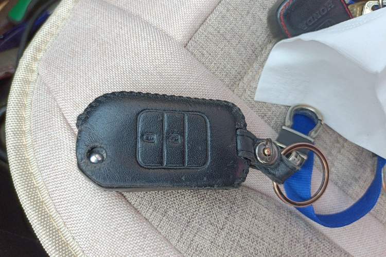 Used Honda Fit 2016 1.5L LXS CVT Comfort Sunroof Version Vehicle Key