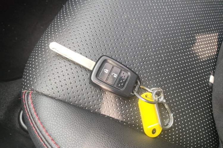 Used Honda Fit 2016 1.5L LX CVT Comfort Model Vehicle Key
