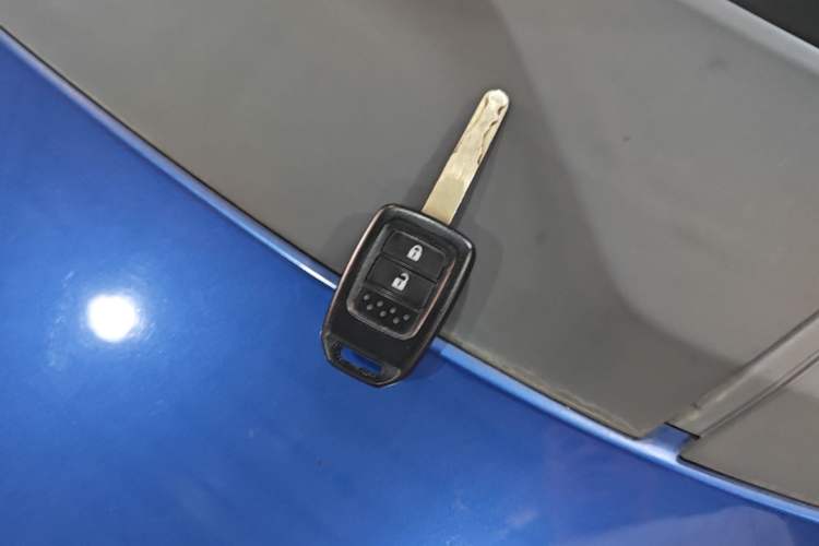 Used Honda Fit 2016 1.5L LX CVT Comfort Model Vehicle Key
