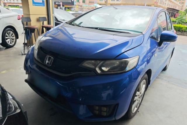 Used Honda Fit 2016 1.5L LXS CVT Comfort Sunroof Version